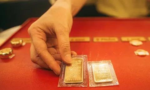 Vàng bạc trong nước hạ nhiệt nhưng giá thế giới lại vừa bật lên, chuyên gia dự báo gì?
