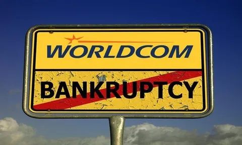 Đế chế 180 tỷ USD bị quật ngã vì "những dòng excel": Cổ phiếu giảm gần 320 lần về còn bằng "cốc trà đá"