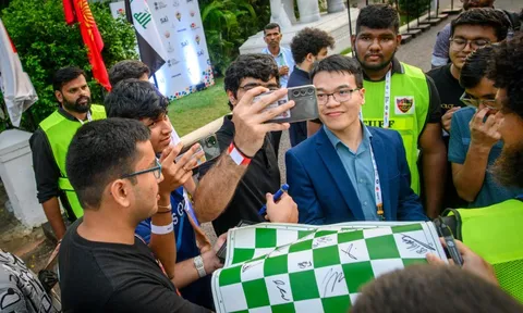 Lê Quang Liêm vào vòng 3, World Cup cờ vua 2025 sốc với cao thủ