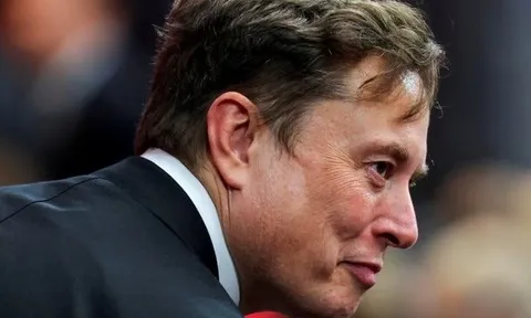 Vừa được chấp nhận gói thưởng 1 nghìn tỷ USD, Elon Musk tuyên bố có thể giúp 'GDP toàn cầu tăng 100 lần'