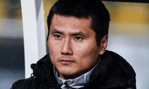 Bóng đá Trung Quốc dậy sóng vì HLV mới: Người được chọn có gì đặc biệt?