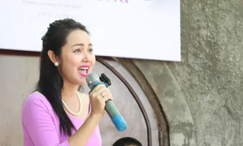 Học trò của cố nhạc sĩ Thế Hiển lần đầu hát Nhánh lan rừng