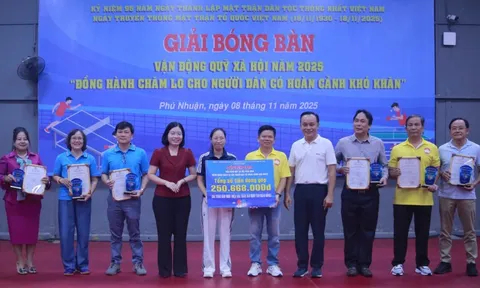 Một buổi sáng ý nghĩa ở phường Phú Nhuận - TP HCM