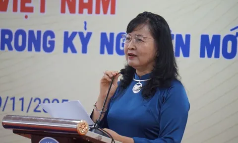 Đề nghị giám khảo chấm ảnh phải thi tuyển, chấm sai bị ‘treo bằng’ vài năm