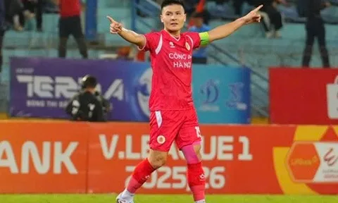 Nguyễn Quang Hải "out trình" khi đội Công an Hà Nội thắng đậm Hà Tĩnh