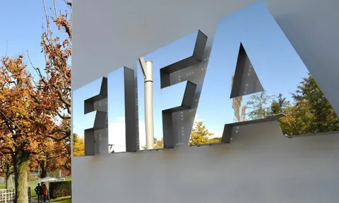 Đội bóng Việt Nam nhận án phạt nặng từ FIFA