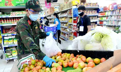 Đài tưởng niệm nạn nhân COVID-19: Dìu nhau qua thăng trầm, đau thương vẫn luôn vững lòng