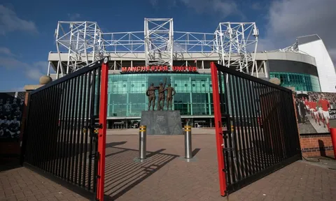 Man Utd cấm nhân viên đăng tải nội dung hậu trường lên mạng xã hội