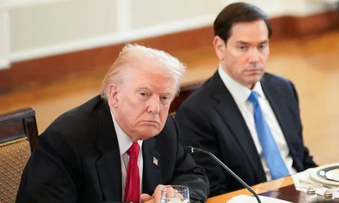 Người bị béo phì, ung thư có thể bị từ chối thị thực Mỹ