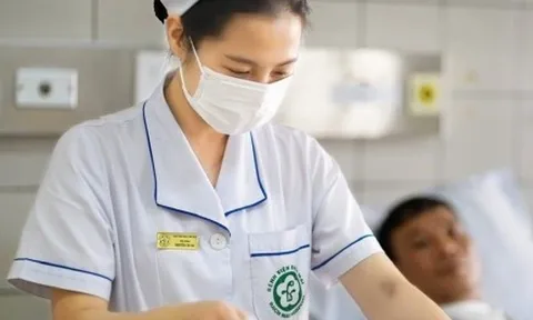 Hơn 600 cán bộ y tế tình nguyện đăng ký về Bệnh viện Bạch Mai cơ sở 2 làm việc