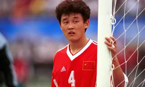 Bóng đá Trung Quốc rúng động bởi scandal tiền tỷ, nhà báo bức xúc: "Liên đoàn chính là thủ phạm thực sự”