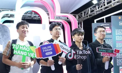 Khởi động chương trình mua sắm trực tuyến lớn nhất năm Online Friday