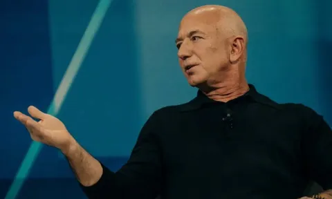 Jeff Bezos quay trở lại làm CEO 1 startup AI, loạt nhân sự cấp cao rời OpenAI, Google DeepMind để đầu quân