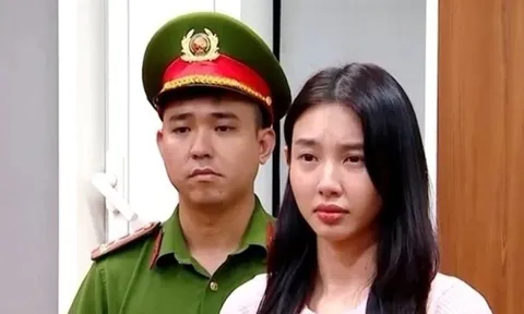 Hôm nay xét xử hoa hậu Thùy Tiên, Quang Linh Vlog