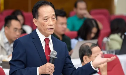 TS. Nguyễn Trí Hiếu: “Việc trữ vàng vật chất tại nhà là một sự lãng phí lớn đối với nền kinh tế”
