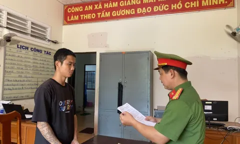 Bắt tạm giam Kiến An sinh năm 2004