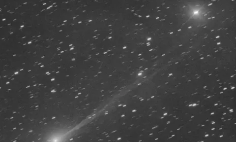 NASA công bố ảnh cận cảnh sao chổi hiếm gặp, bác tin đồn về người ngoài hành tinh