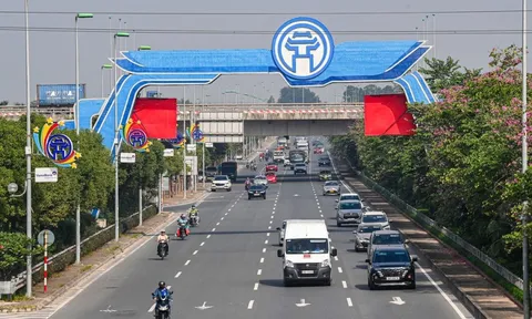 Thông báo khẩn liên quan đến người tham gia giao thông ở Hà Nội từ 25/11