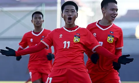 Tuyển Lào đại thắng Campuchia, giữ vững ngôi đầu bảng giải châu Á, sáng cửa lập kỳ tích