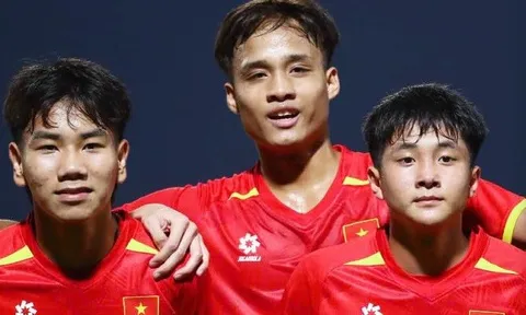 Tuyển Việt Nam đại thắng 14-0, vượt Malaysia giành lấy ngôi nhất bảng giải châu Á