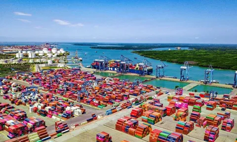 Một cảng biển quốc tế của Việt Nam lần thứ 3 nhận tin vui