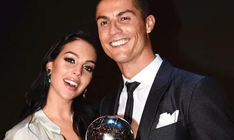 Ronaldo cưới ở đâu?