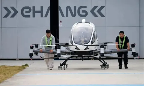 Nhà sản xuất UAV Trung Quốc nhận hàng nghìn đơn đặt hàng sau Triển lãm hàng không Dubai