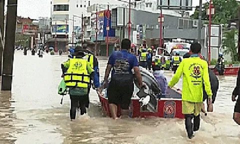 Mưa lũ gây tổn thất nặng nề ở Đông Nam Á