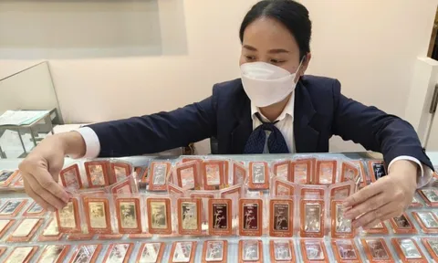 Giá bạc tăng nhanh hơn giá vàng