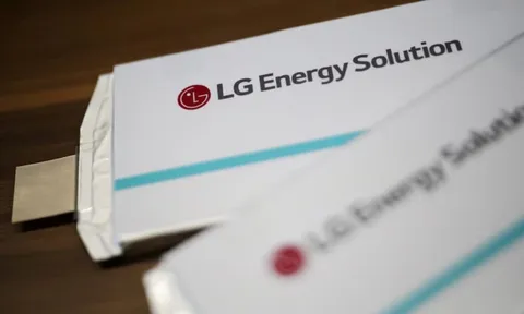 LG bất ngờ bán siêu nhà máy pin xe điện cho Honda