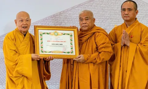 Báo Giác Ngộ nửa thế kỷ phụng sự tăng ni, phật tử, bạn đọc