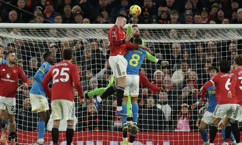 Man United lại đánh rơi chiến thắng tại Old Trafford