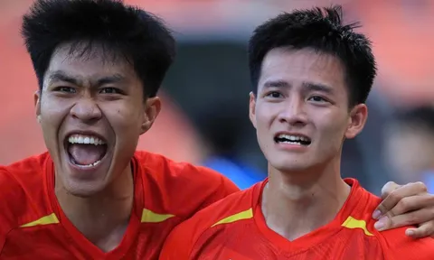 Người hùng SEA Games bất ngờ dính chấn thương nặng, HLV Kim Sang-sik mất "bài tủ" ở giải châu Á