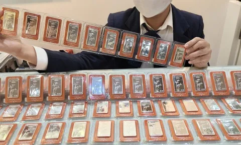 Ngày cuối cùng của năm 2025, giá vàng miếng SJC giảm thêm 1,4 triệu đồng/lượng