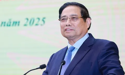 Thủ tướng: 'Xây dựng đội ngũ cán bộ đắm đuối với ngành nông nghiệp, chia sẻ với nông dân'