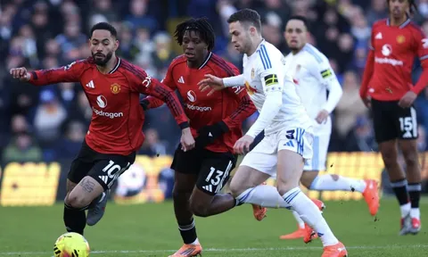 Man United hòa Leeds United, lỡ cơ hội vào tốp 4