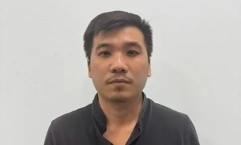 Khởi tố La Thiên Bảo