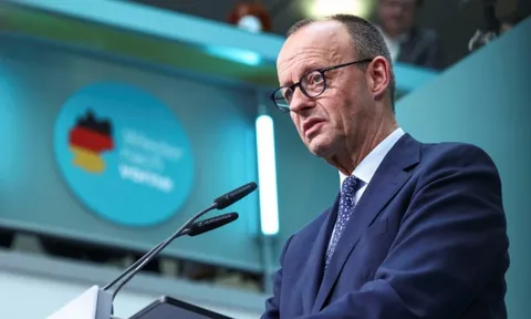 'Gióng chuông' báo động trong nước, Thủ tướng Đức vẫn khẳng định một điều với Ukraine