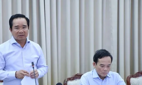 Chủ tịch TPHCM: Xử lý rốt ráo các dự án tồn đọng