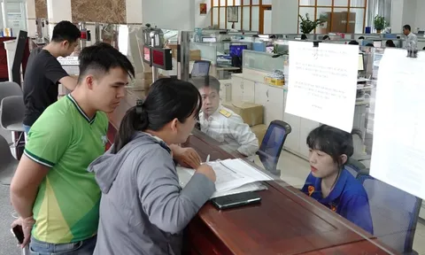 Mức giảm trừ gia cảnh tăng: Người làm công ăn lương vẫn... bị thiệt