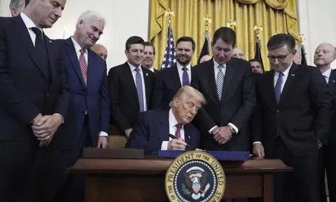 Ông Donald Trump rút Mỹ khỏi 66 tổ chức quốc tế