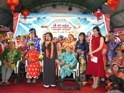 Trung tâm Nhân đạo Quê Hương tổ chức kỷ niệm 23 năm ngày thành lập