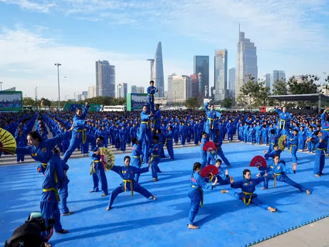 60.000 học sinh lập kỷ lục kép Việt Nam và thế giới với màn đồng diễn võ nhạc Vovinam ấn tượng