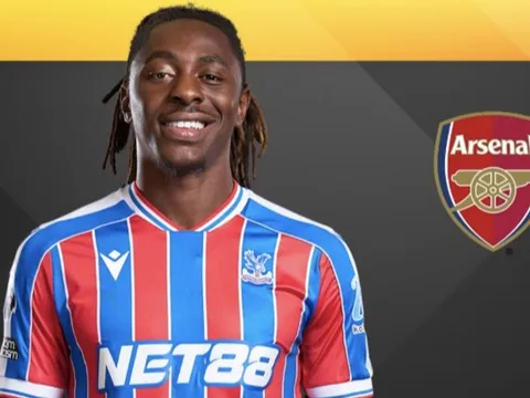 Hỏi mua thành công Eberechi Eze, ngân sách chuyển nhượng Arsenal chạm đỉnh