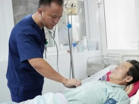 Sốc nhiễm khuẩn, tràn dịch màng phổi sau lần chế biến thịt lợn