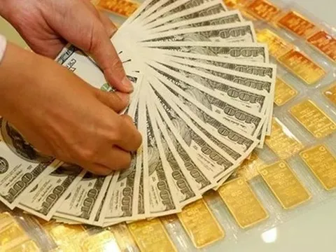 Giá vàng, USD đồng loạt tăng