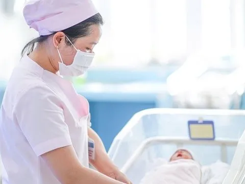 Ca bệnh hy hữu: Mẹ mắc ung thư sinh con khỏe mạnh