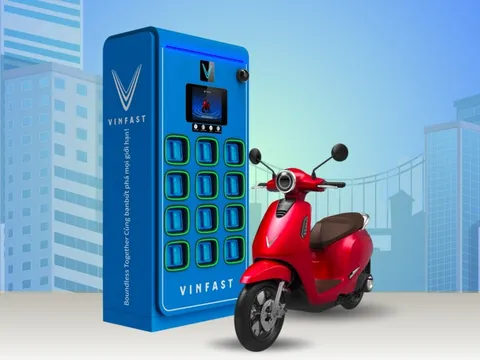VinFast ra mắt mô hình đổi pin xe máy điện
