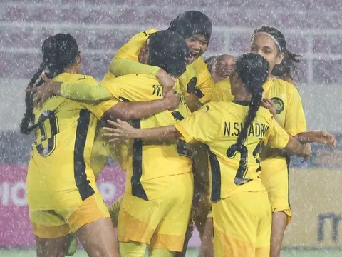 Đại thắng 6-1, tuyển Malaysia đẩy Thái Lan vào thế “chân tường” tại giải Đông Nam Á