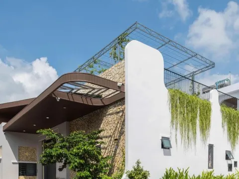 Quá trình 'biến đổi' không gian mới tiện nghi rộng 146m2 tại Phan Thiết